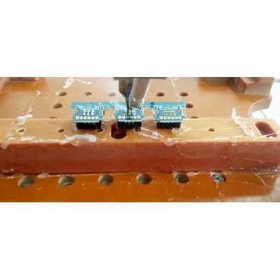 电器元器件焊锡